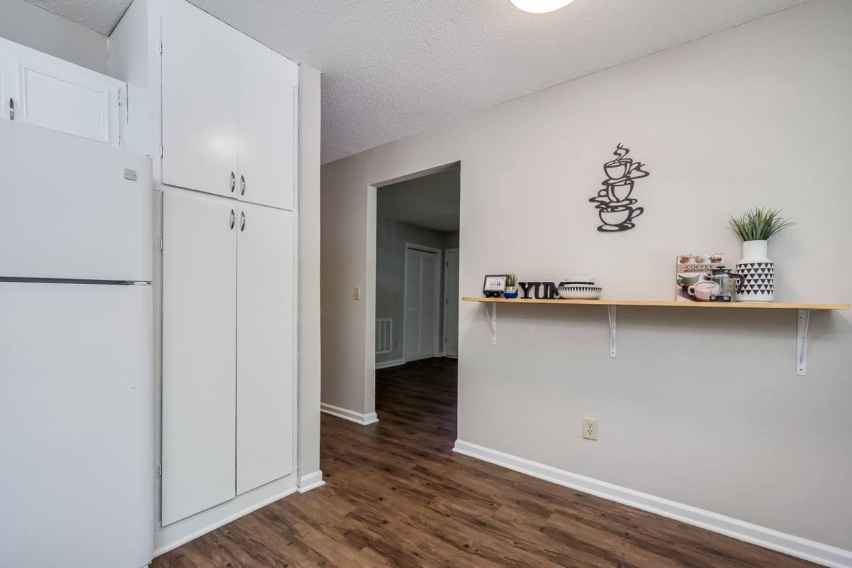 Apartment for rent at 1417 Onslow Rd, Raleigh, NC 27606
