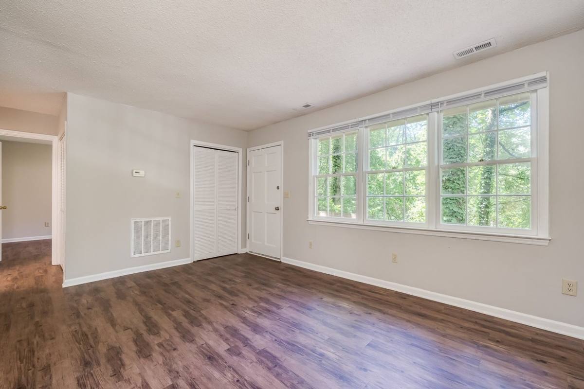 Apartment for rent at 1417 Onslow Rd, Raleigh, NC 27606