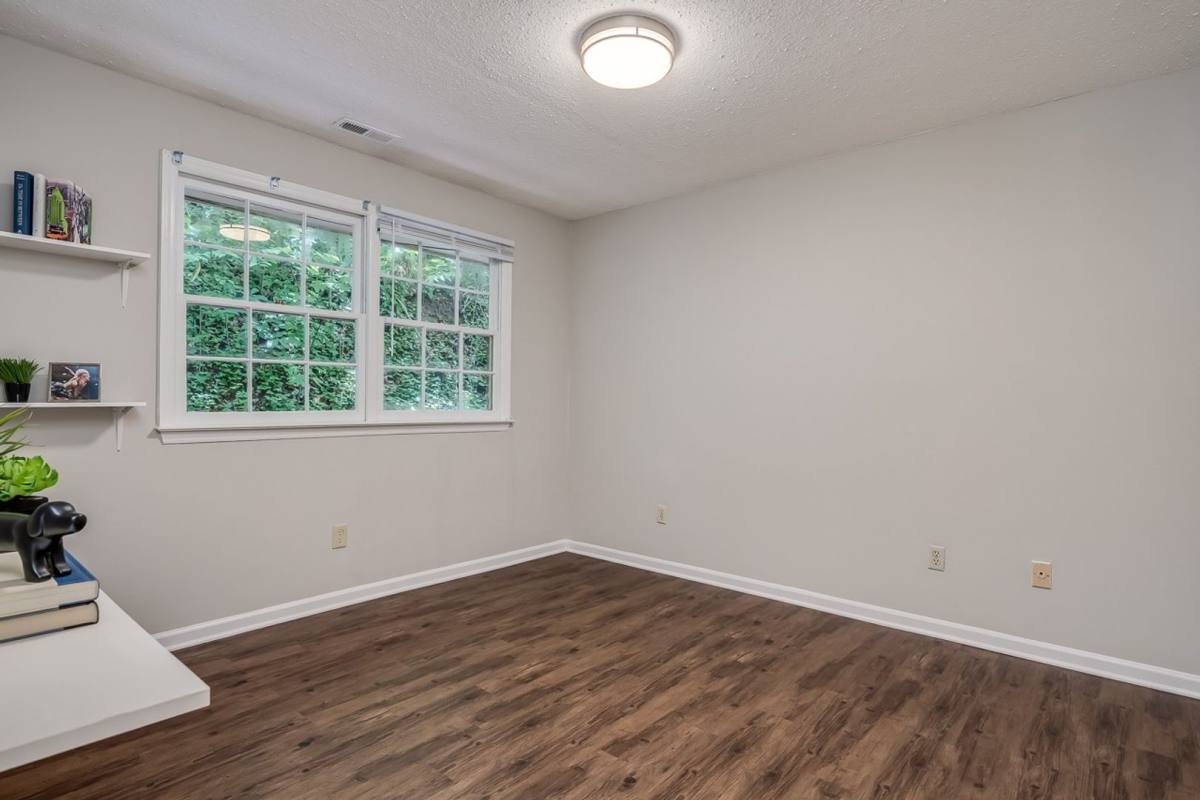 Apartment for rent at 1417 Onslow Rd, Raleigh, NC 27606