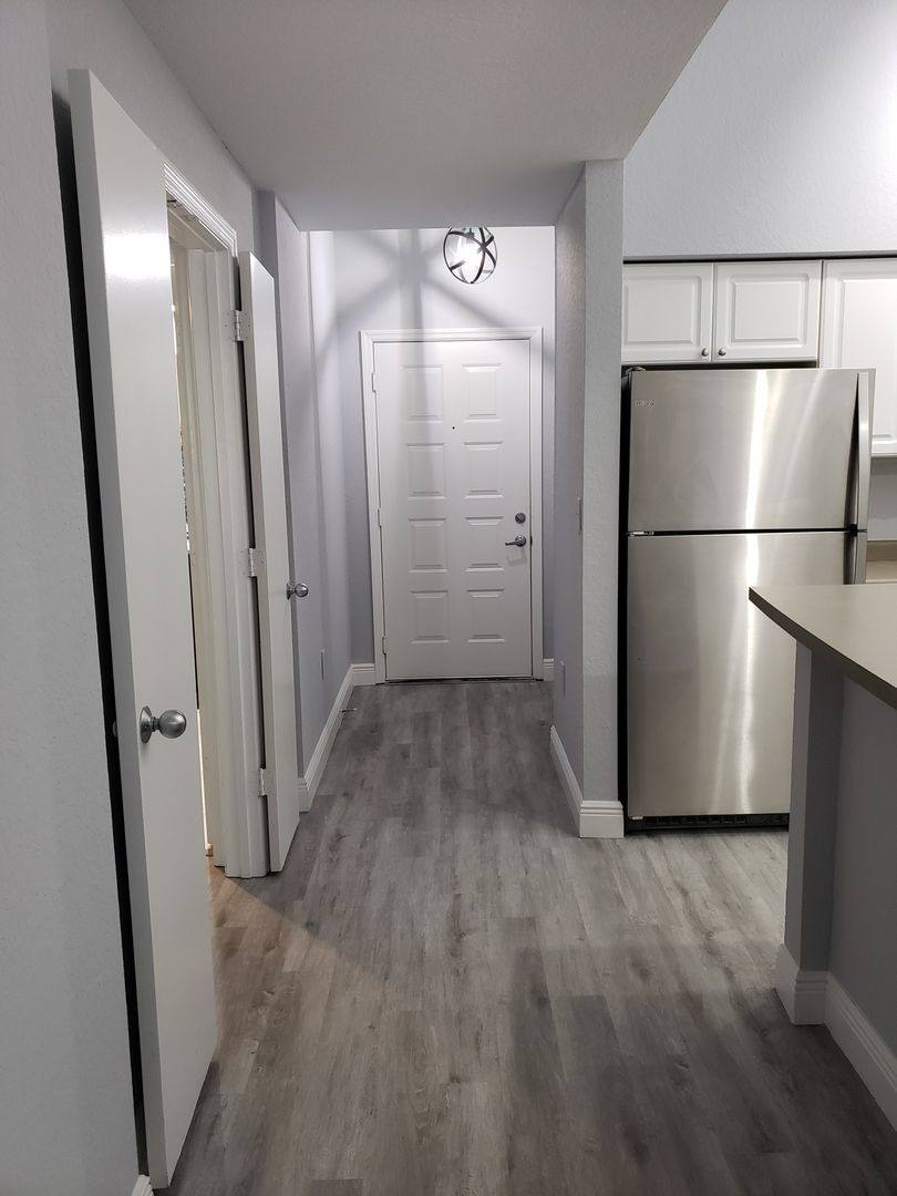 Condo for rent at 402 S Armenia Ave, Tampa, FL 33609