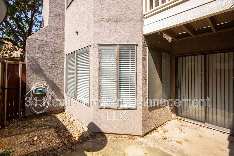 Condo for rent at 4242 N Capistrano Dr #187, Dallas, TX 75287