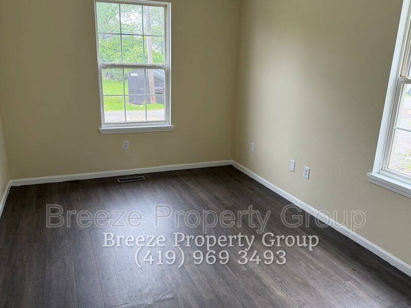 Apartment for rent at 623 Hope St, Lima, OH 45804