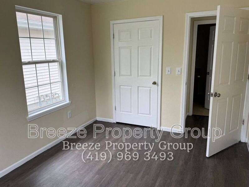Apartment for rent at 623 Hope St, Lima, OH 45804