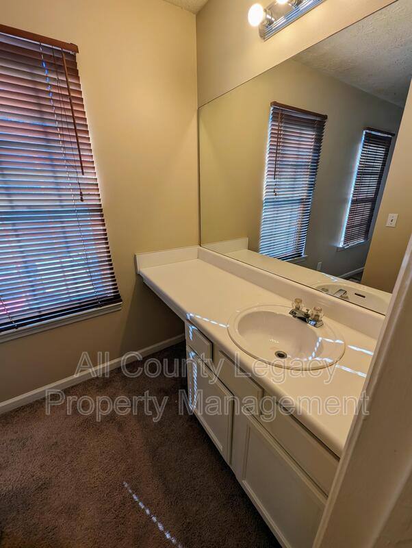 Townhouse for rent at 3757 Meadow Creek Dr, Peachtree Corners, GA 30092