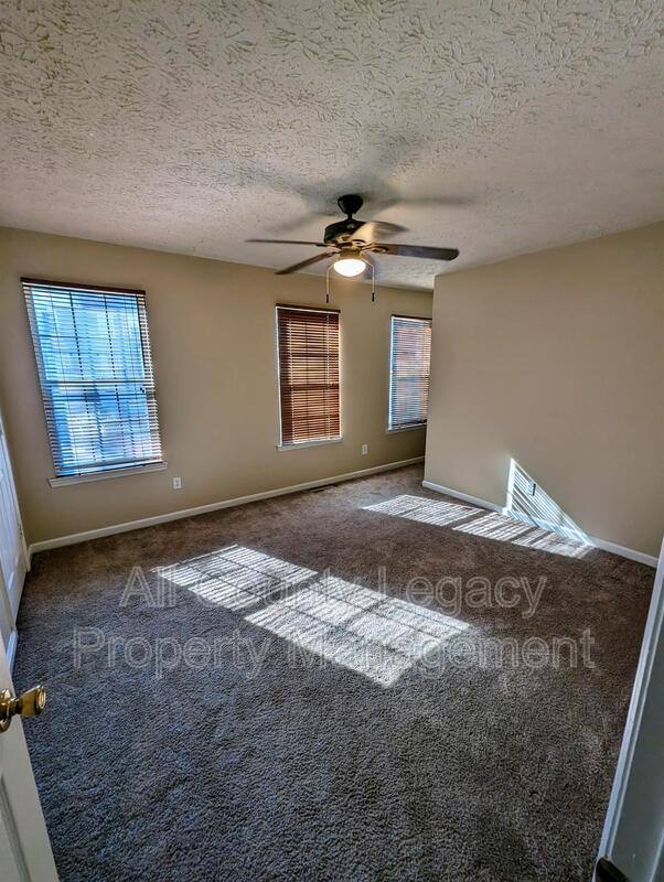 Townhouse for rent at 3757 Meadow Creek Dr, Peachtree Corners, GA 30092
