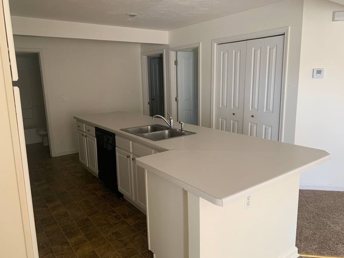 Apartment for rent at 500-530 Inman Parkway, Beloit, WI 53511