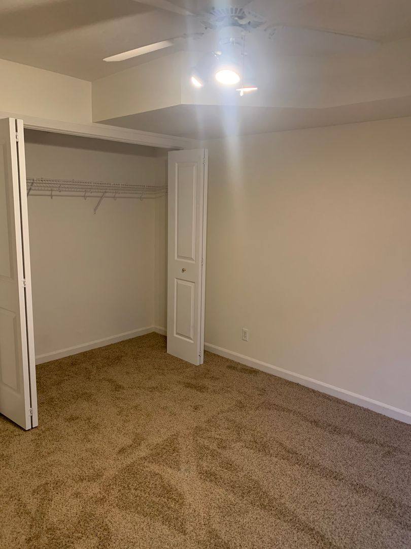 Apartment for rent at 500-530 Inman Parkway, Beloit, WI 53511