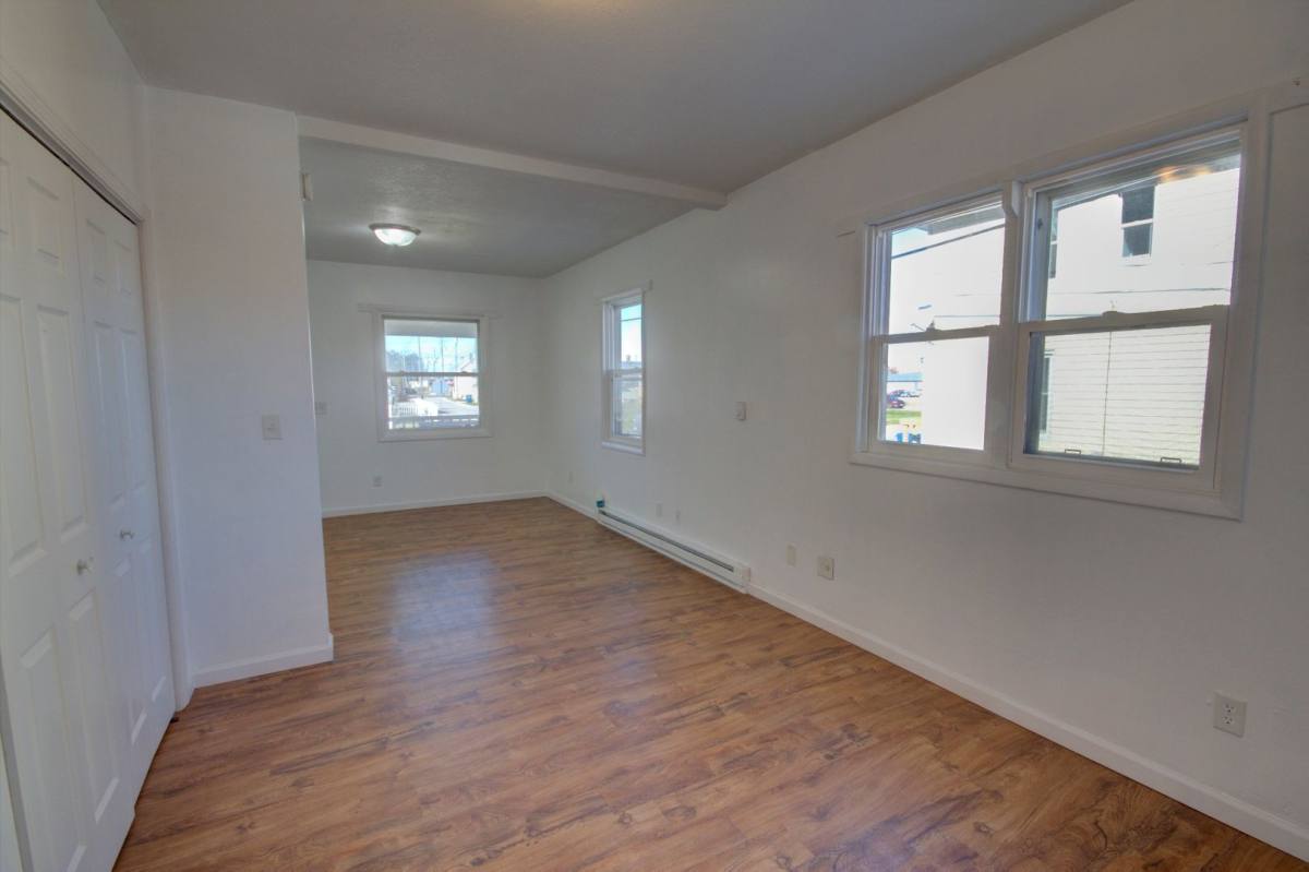 Apartment for rent at 123 3rd St, Silvis, IL 61282