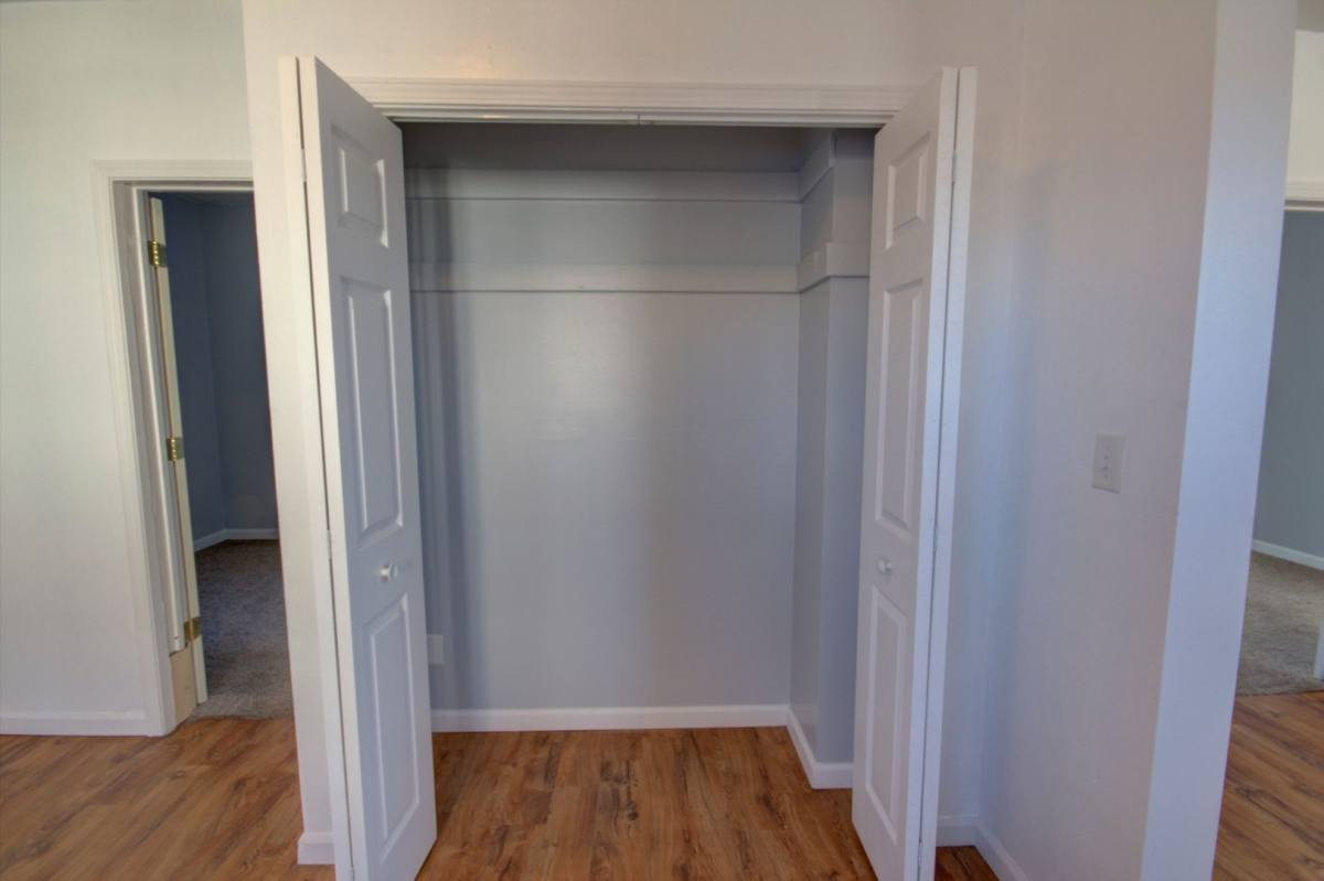 Apartment for rent at 123 3rd St, Silvis, IL 61282