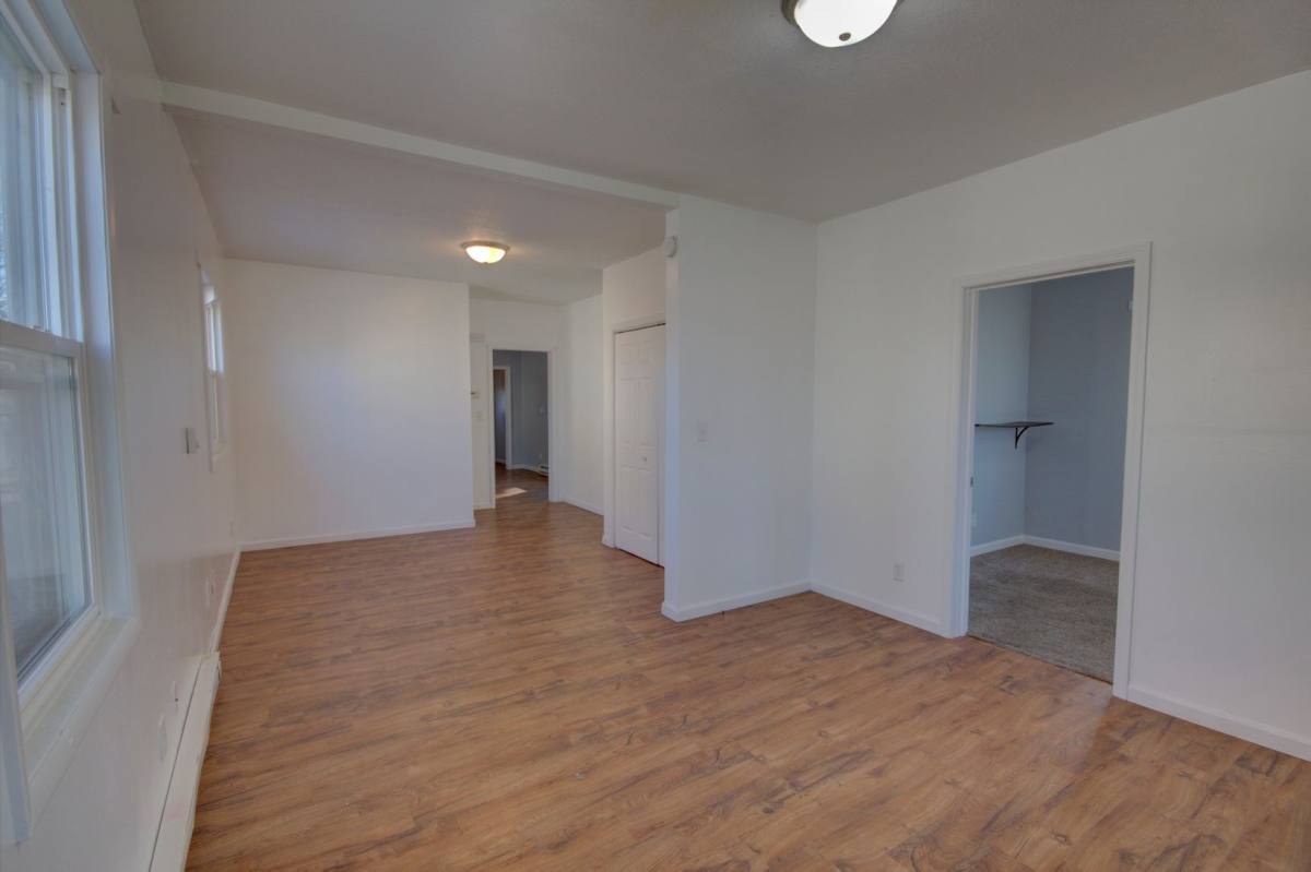 Apartment for rent at 123 3rd St, Silvis, IL 61282
