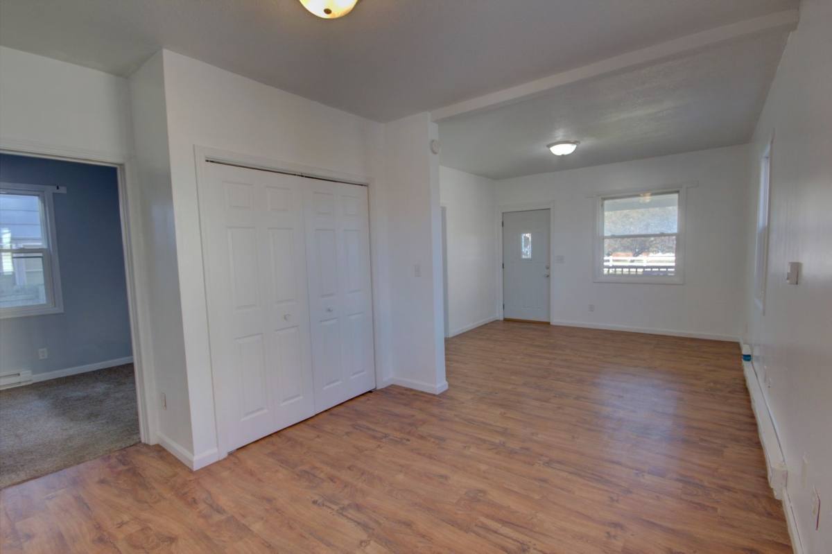 Apartment for rent at 123 3rd St, Silvis, IL 61282