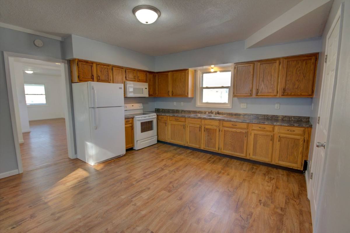 Apartment for rent at 123 3rd St, Silvis, IL 61282