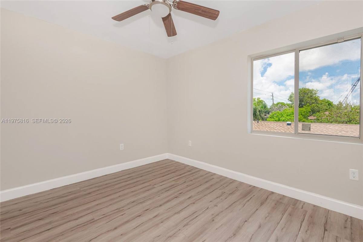 Townhouse for rent at 813 NW 3rd Ave, Fort Lauderdale, FL 33311