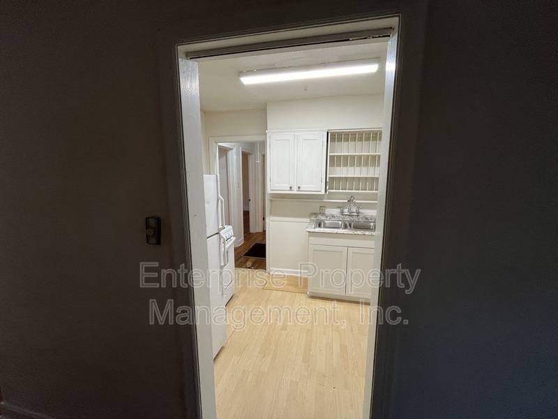 House for rent at 801 Bowen Circle, Memphis, TN 38122
