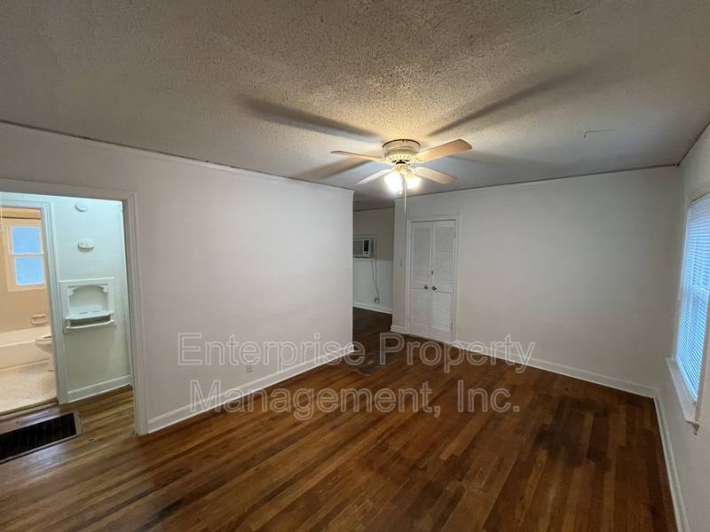 House for rent at 801 Bowen Circle, Memphis, TN 38122