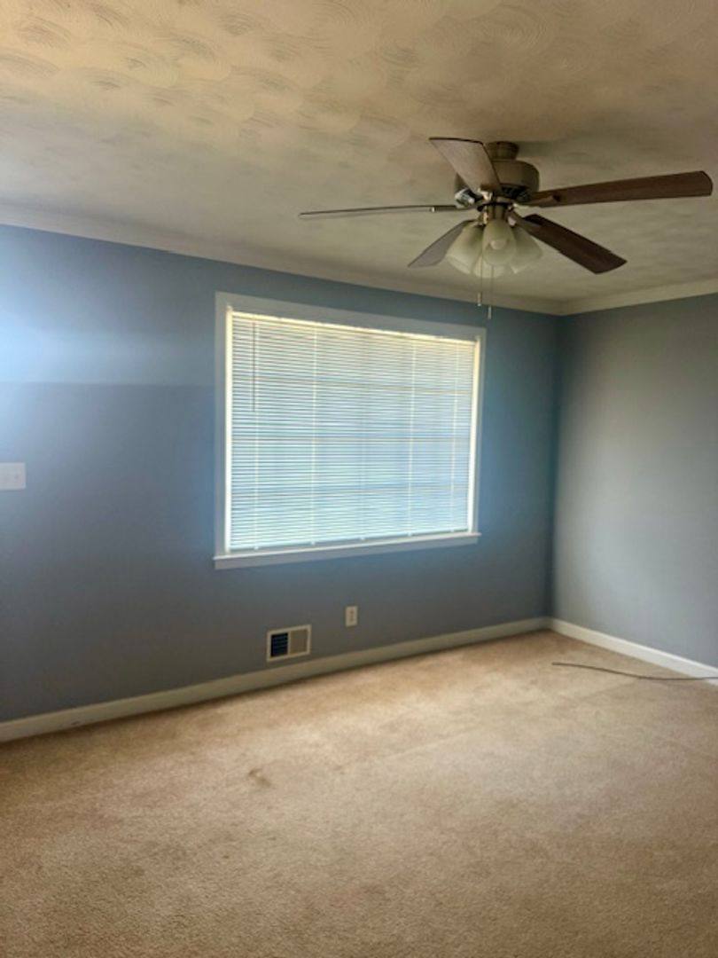 House for rent at 1220 E Main St, Duncan, SC 29334