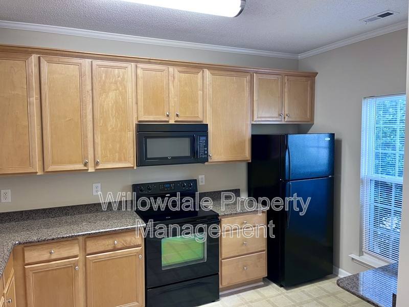 Townhouse for rent at 5364 Patuxent Dr, Raleigh, NC 27616