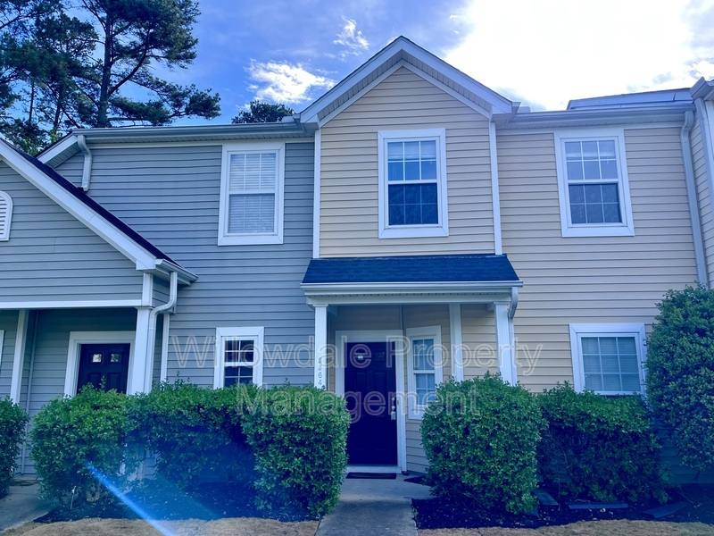 Townhouse for rent at 5364 Patuxent Dr, Raleigh, NC 27616