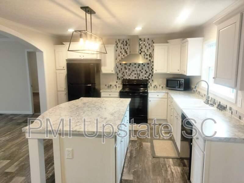House for rent at 5 Charles St, Greenville, SC 29611