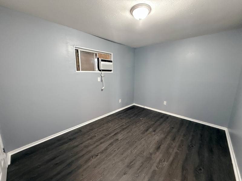 Apartment for rent at 2086 Hubert Ave #3, Memphis, TN 38108