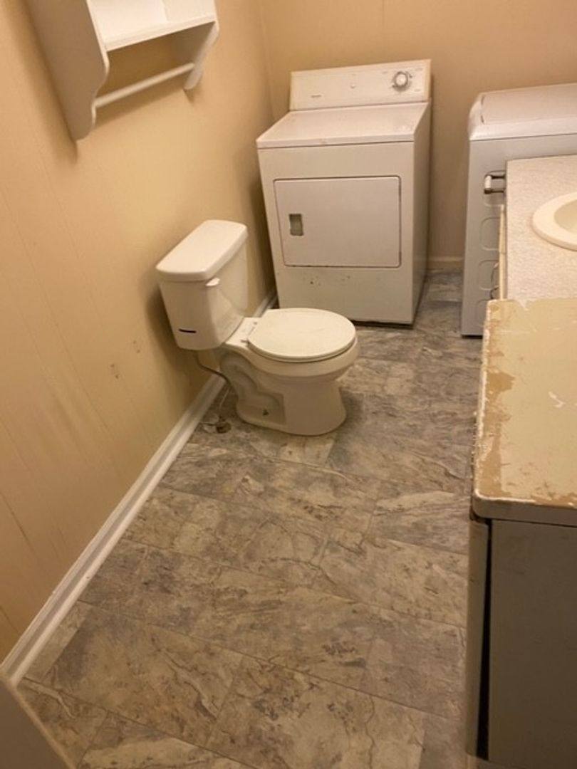 Apartment for rent at 220 E Main St, Statesboro, GA 30458