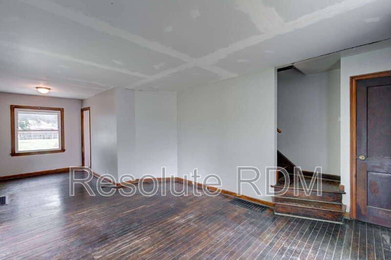Apartment for rent at 201 S Emerson Ave, Indianapolis, IN 46219