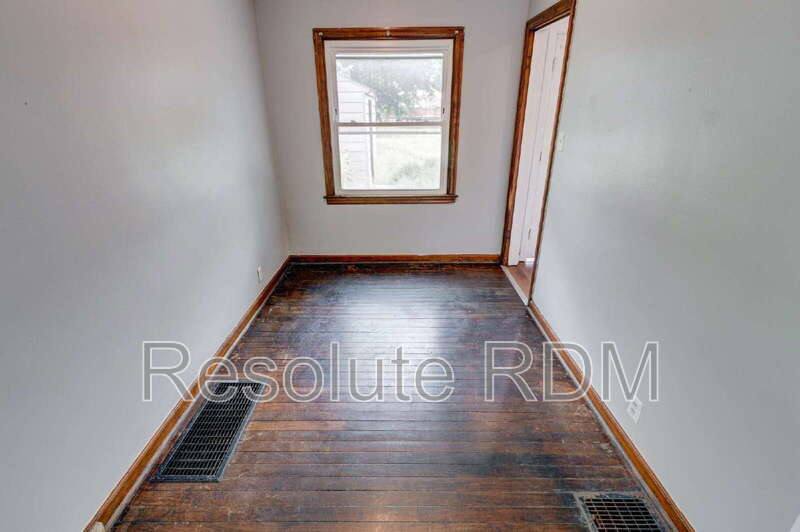 Apartment for rent at 201 S Emerson Ave, Indianapolis, IN 46219