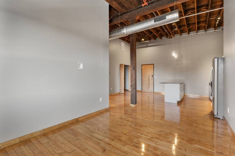 Apartment for rent at 225 E 2nd St #202, Davenport, IA 52801