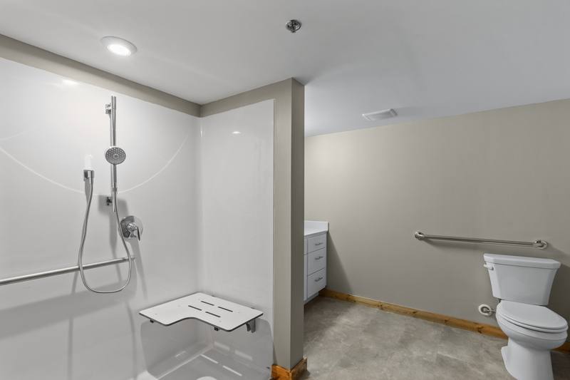 Apartment for rent at 225 E 2nd St #202, Davenport, IA 52801