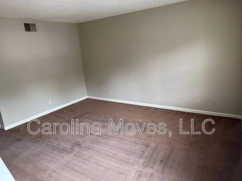 Townhouse for rent at 172 Pine Creek Court Extension, Greenville, SC 29605