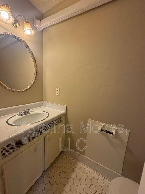 Townhouse for rent at 172 Pine Creek Court Extension, Greenville, SC 29605