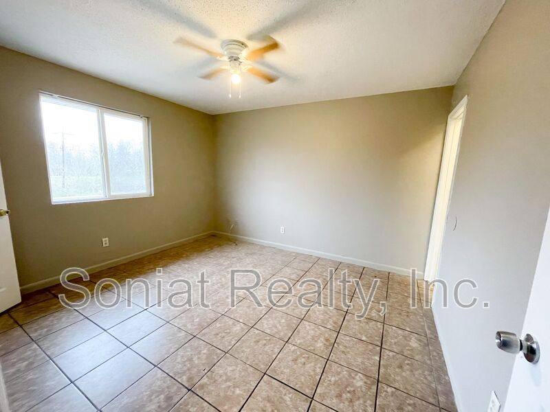 Apartment for rent at 15514 Dwyer Blvd, New Orleans, LA 70129
