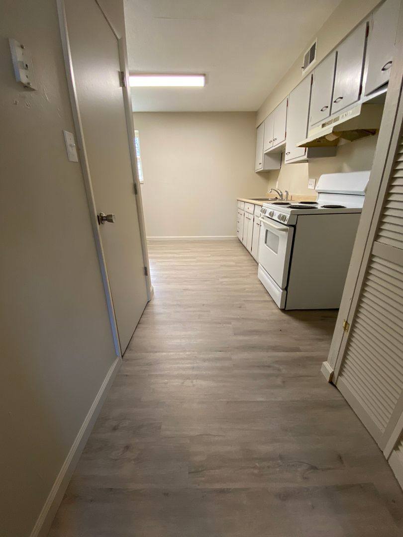 Apartment for rent at 801 S Maguire St, Warrensburg, MO 64093