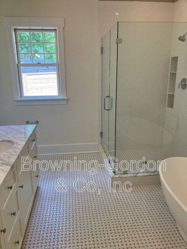 House for rent at 1005 W Eastland Ave, Nashville, TN 37206