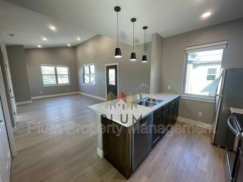 Apartment for rent at 1724 S 14th St W #202, Missoula, MT 59801