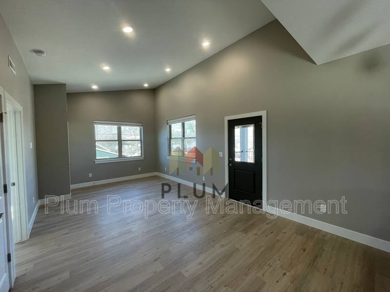 Apartment for rent at 1724 S 14th St W #202, Missoula, MT 59801