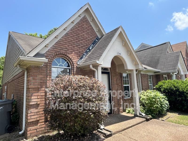 Apartment for rent at 1744 Camille Way, Cordova, TN 38016