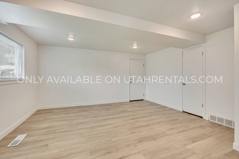 Apartment for rent at 1535 S 450 E, Orem, UT 84058