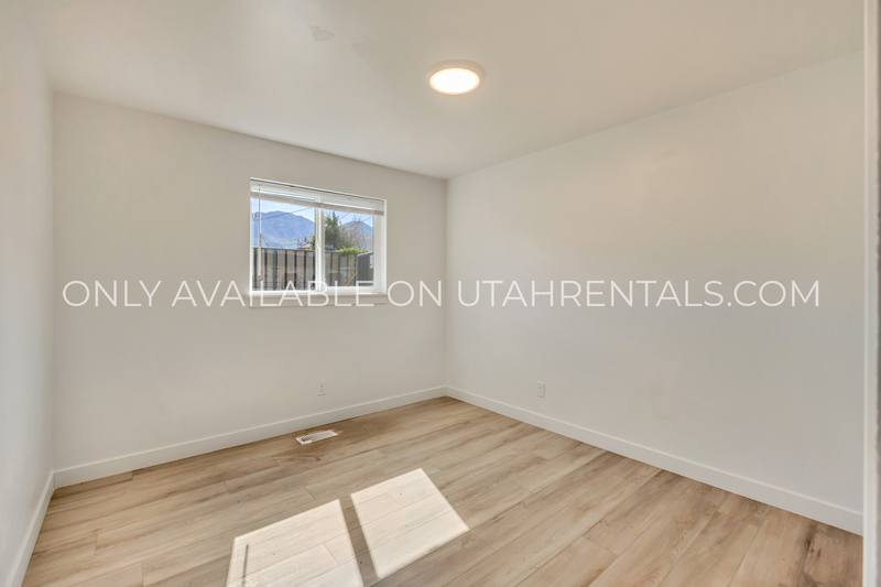 Apartment for rent at 1535 S 450 E, Orem, UT 84058