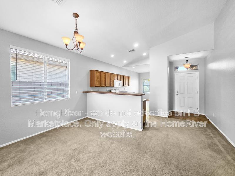 House for rent at 9029 W Villa Maria Dr, Peoria, AZ 85382