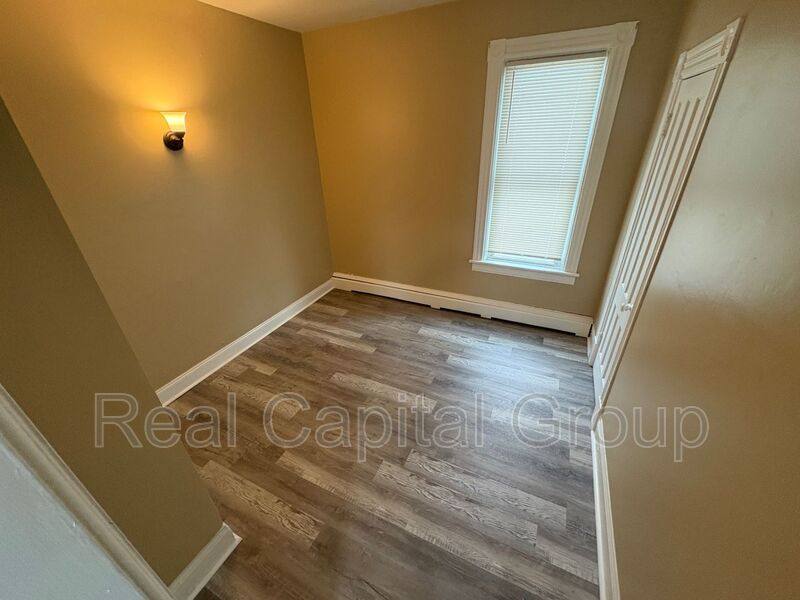 Apartment for rent at 708 Westover Place #4, Schenectady, NY 12307