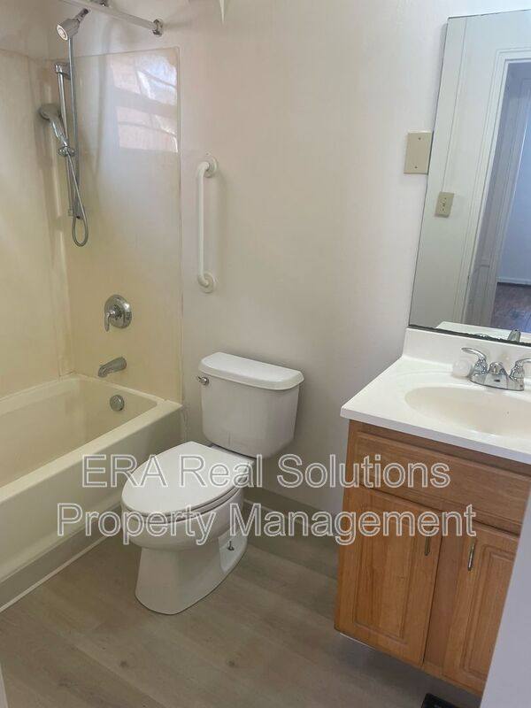 Apartment for rent at 345 Mayfair Blvd #A, Columbus, OH 43213
