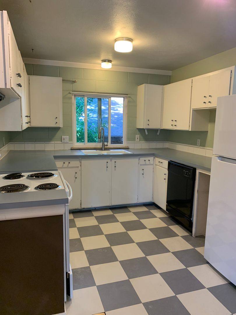 Apartment for rent at 1945 6th St, Boulder, CO 80302