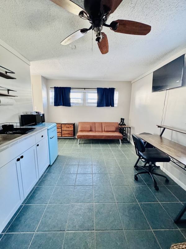 Apartment for rent at 1105 W Rock Spring Rd #B-APT, Greenville, NC 27858