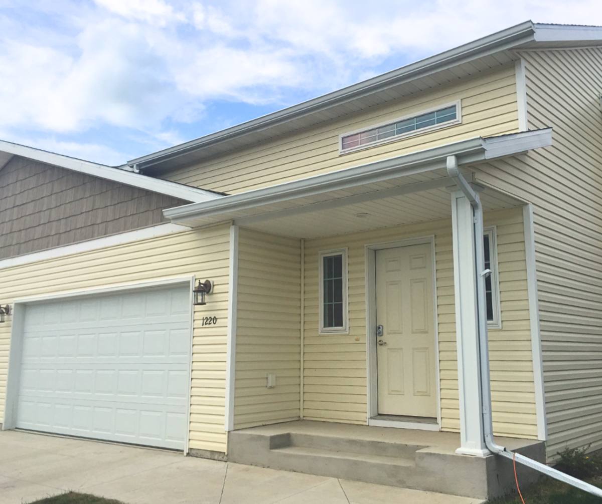 House for rent at 1224 S Beach Way, West Fargo, ND 58078