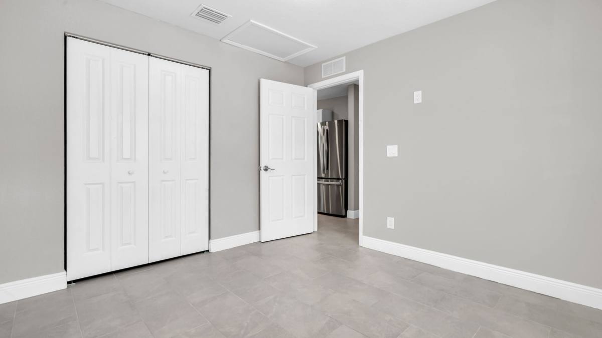 House for rent at 2651 1 2 2nd Ave S, Saint Petersburg, FL 33712