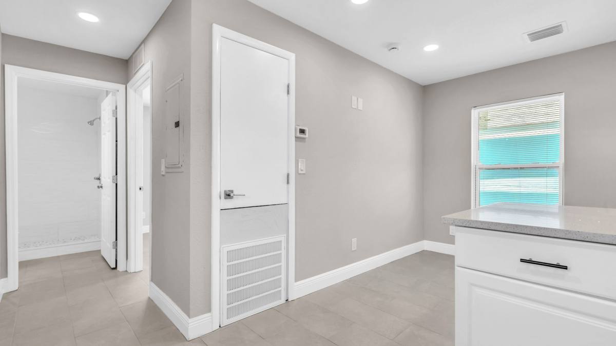 House for rent at 2651 1 2 2nd Ave S, Saint Petersburg, FL 33712