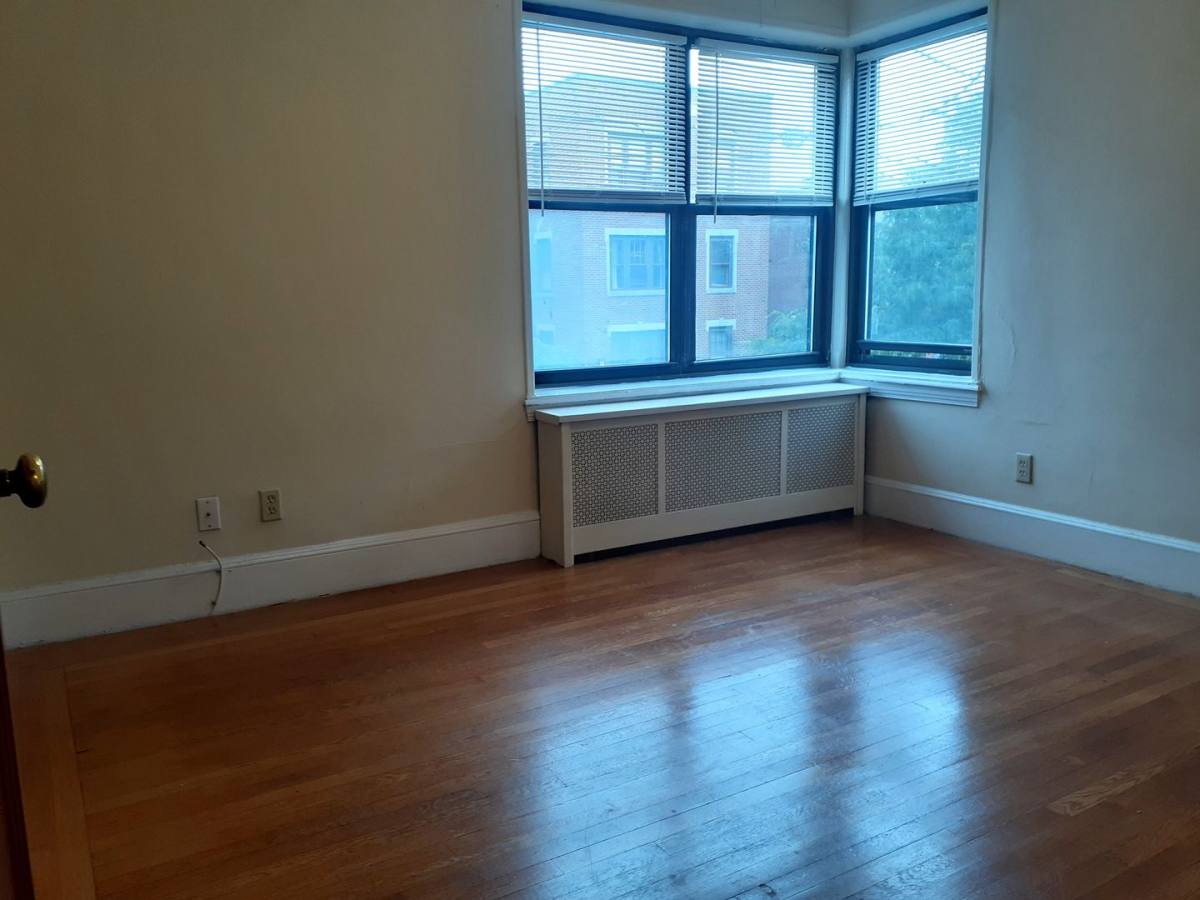 Apartment for rent at 218 Waterman St, Providence, RI 02906