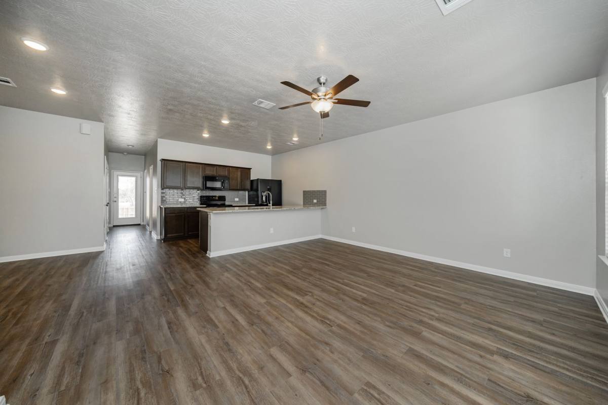 Townhouse for rent at 1129 Trellis Pass - Ash, Brenham, TX 77833