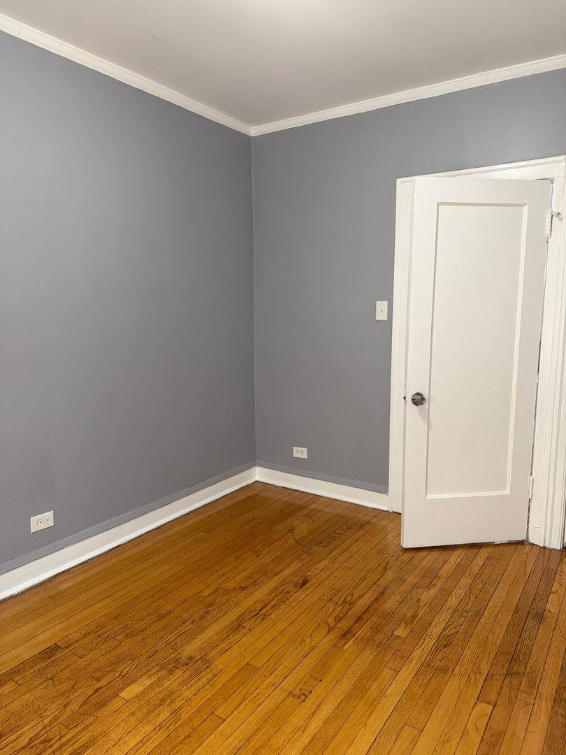 Apartment for rent at 7705 S Laflin St, Chicago, IL 60620